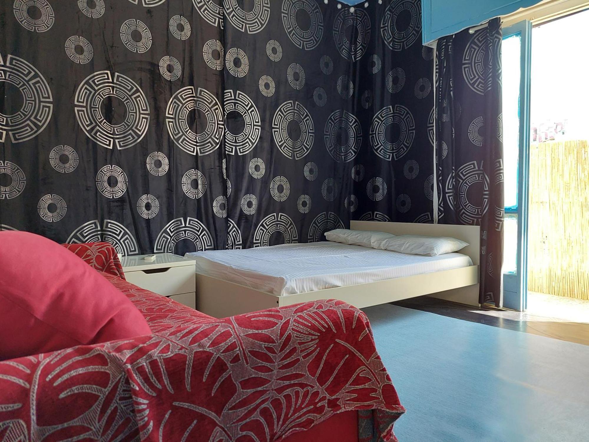Thissio Room In The Apartmen Share Athen Eksteriør billede
